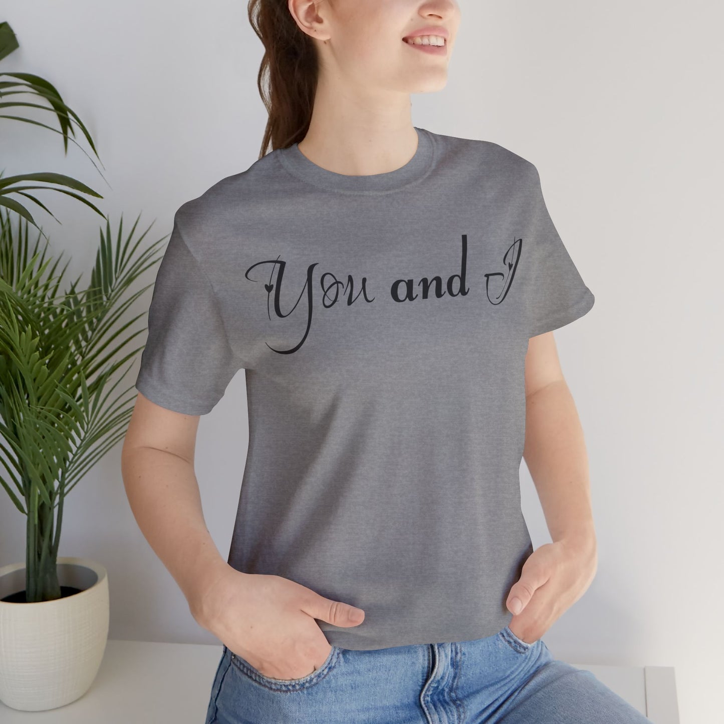 Einfaches Valentinstag-T-Shirt für Paare mit einem GROSSEN Text „DU UND ICH“