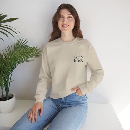 Besticktes „Lady Boss“-Sweatshirt (helle Farben)