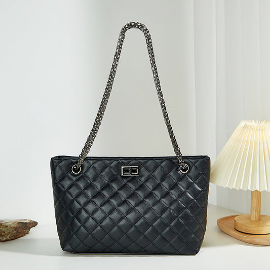 NGTG LADY EMBER Black Diamond Secret Quilt Shoulder Bag