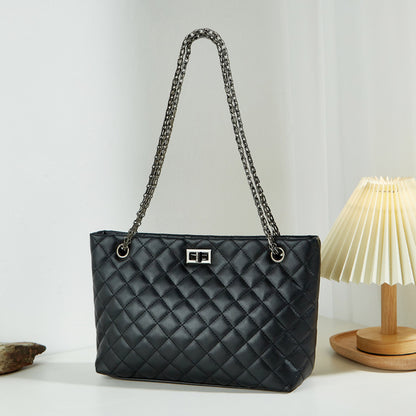 NGTG LADY EMBER Black Diamond Secret Quilt Shoulder Bag