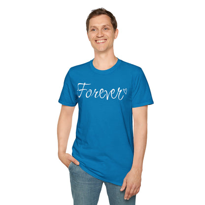 Farbenfrohes T-Shirt für Paare zum Valentinstag mit großem Text „FOREVER“